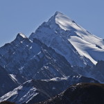 雪宝顶， 岷山主峰 (5,588m)